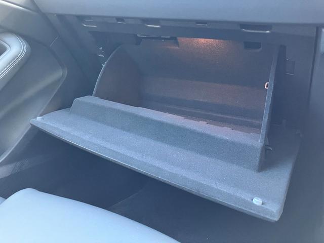 Ａ５アバント ＴＦＳＩクワトロ　１５０ｋＷ　Ｓ　ｌｉｎｅパッケージライティングパッケージ　Ｓスポーツサスペンションデコラティブパネル　マットブラッシュトアルミニウム　リニアエンボス　アンスラサイトパーシャルレザーインテリア　Ｓ　ブラック（48枚目）