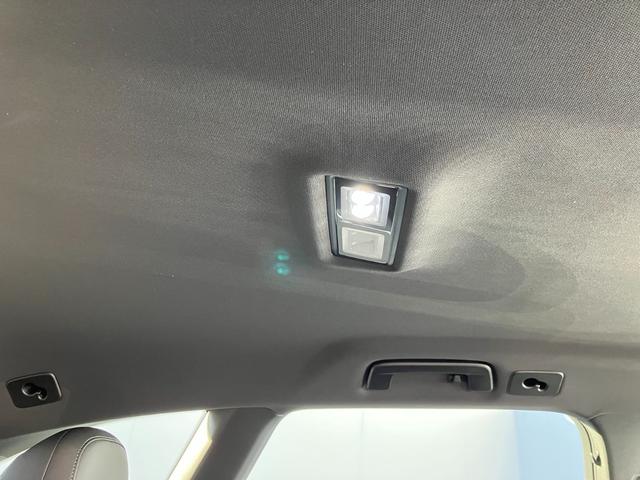 Ａ５アバント ＴＦＳＩクワトロ　１５０ｋＷ　Ｓ　ｌｉｎｅパッケージライティングパッケージ　Ｓスポーツサスペンションデコラティブパネル　マットブラッシュトアルミニウム　リニアエンボス　アンスラサイトパーシャルレザーインテリア　Ｓ　ブラック（61枚目）