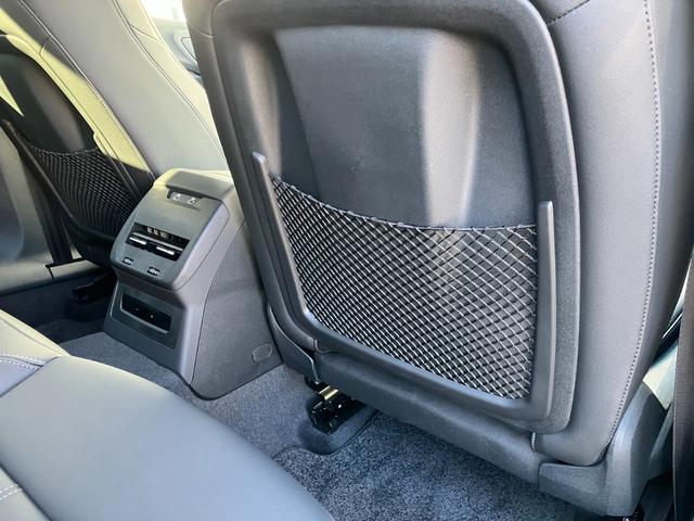 Ａ５アバント ＴＦＳＩクワトロ　１５０ｋＷ　Ｓ　ｌｉｎｅパッケージライティングパッケージ　Ｓスポーツサスペンションデコラティブパネル　マットブラッシュトアルミニウム　リニアエンボス　アンスラサイトパーシャルレザーインテリア　Ｓ　ブラック（65枚目）