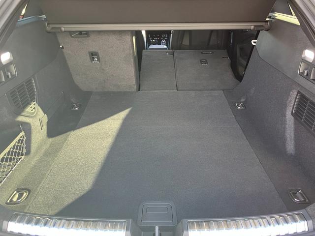 Ａ５アバント ＴＦＳＩクワトロ　１５０ｋＷ　Ｓ　ｌｉｎｅパッケージライティングパッケージ　Ｓスポーツサスペンションデコラティブパネル　マットブラッシュトアルミニウム　リニアエンボス　アンスラサイトパーシャルレザーインテリア　Ｓ　ブラック（67枚目）