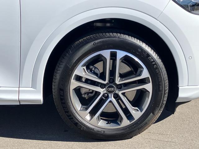 Ｑ５ ＴＤＩクワトロ　１５０ｋＷ　アドバンスド　Ｓ　ｌｉｎｅ　インテリアプラスパッケージ　ライティングパッケージ　レザー／アーティフィシャルレザー　Ｓ　ブラック（24枚目）