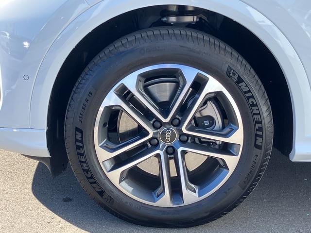 Ｑ５ ＴＤＩクワトロ　１５０ｋＷ　アドバンスド　Ｓ　ｌｉｎｅ　インテリアプラスパッケージ　ライティングパッケージ　レザー／アーティフィシャルレザー　Ｓ　ブラック（26枚目）