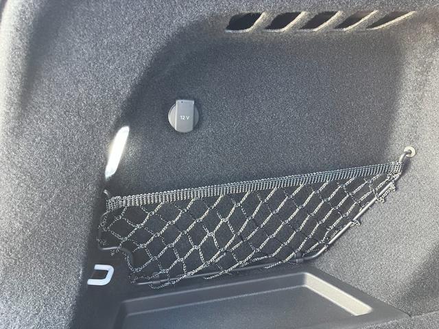 Ｑ５ ＴＤＩクワトロ　１５０ｋＷ　アドバンスド　Ｓ　ｌｉｎｅ　インテリアプラスパッケージ　ライティングパッケージ　レザー／アーティフィシャルレザー　Ｓ　ブラック（64枚目）