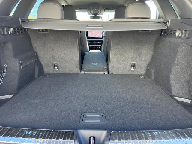 Ｑ５ ＴＤＩクワトロ　１５０ｋＷ　アドバンスド　Ｓ　ｌｉｎｅ　インテリアプラスパッケージ　ライティングパッケージ　レザー／アーティフィシャルレザー　Ｓ　ブラック（66枚目）