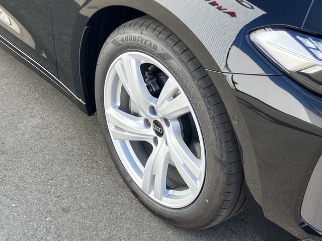 Ａ５アバント ＴＦＳＩ　１１０ｋＷ　ａｄｖａｎｃｅｄ　パッケージ　ＭＭＩ　パッセンジャーディスプレイ　　デコラティブパネル　チェスナット　ナチュラルグレー　パーシャルレザーインテリア　ブラック　ａｄｖａｎｃｅｄエクステリア（22枚目）