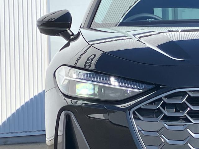 Ａ５アバント ＴＦＳＩ　１１０ｋＷ　ａｄｖａｎｃｅｄ　パッケージ　ＭＭＩ　パッセンジャーディスプレイ　　デコラティブパネル　チェスナット　ナチュラルグレー　パーシャルレザーインテリア　ブラック　ａｄｖａｎｃｅｄエクステリア（25枚目）