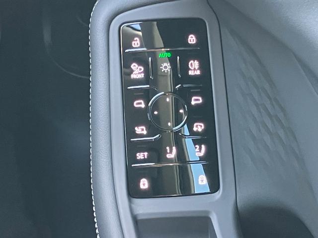 Ａ５アバント ＴＦＳＩ　１１０ｋＷ　ａｄｖａｎｃｅｄ　パッケージ　ＭＭＩ　パッセンジャーディスプレイ　　デコラティブパネル　チェスナット　ナチュラルグレー　パーシャルレザーインテリア　ブラック　ａｄｖａｎｃｅｄエクステリア（45枚目）