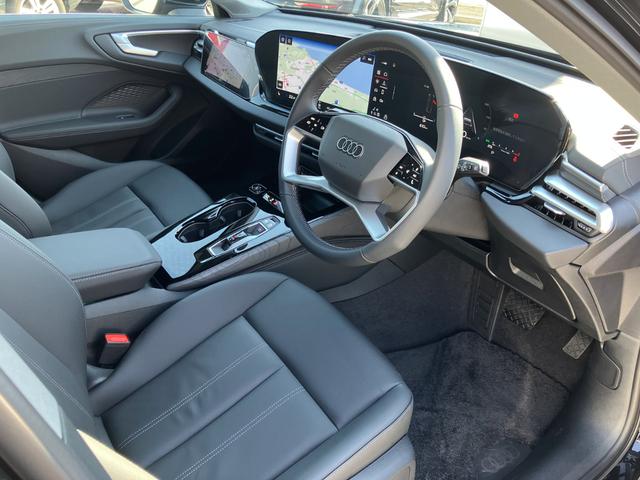 Ａ５アバント ＴＦＳＩ　１１０ｋＷ　ａｄｖａｎｃｅｄ　パッケージ　ＭＭＩ　パッセンジャーディスプレイ　　デコラティブパネル　チェスナット　ナチュラルグレー　パーシャルレザーインテリア　ブラック　ａｄｖａｎｃｅｄエクステリア（46枚目）