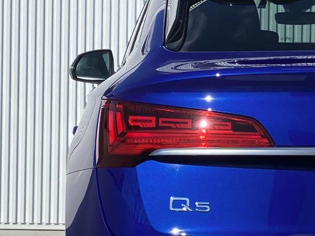 Ｑ５スポーツバック ４０ＴＤＩクワトロ　Ｓライン　Ｓ　ｌｉｎｅ　ｐｌｕｓ　パッケージ　アーティフィシャルインテリアレザー　アシスタンスパッケージ　ファインナッパレザー　マトリクスＯＬＥＤリヤコンビネーションライト／ダイナミックターンインディケーター（25枚目）