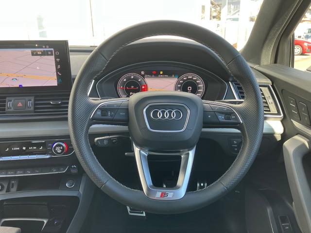 Ｑ５スポーツバック ４０ＴＤＩクワトロ　Ｓライン　Ｓ　ｌｉｎｅ　ｐｌｕｓ　パッケージ　アーティフィシャルインテリアレザー　アシスタンスパッケージ　ファインナッパレザー　マトリクスＯＬＥＤリヤコンビネーションライト／ダイナミックターンインディケーター（52枚目）