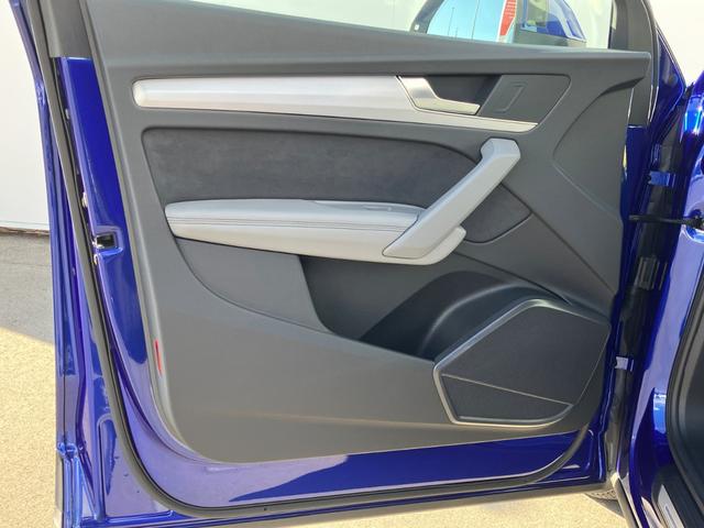 Ｑ５スポーツバック ４０ＴＤＩクワトロ　Ｓライン　Ｓ　ｌｉｎｅ　ｐｌｕｓ　パッケージ　アーティフィシャルインテリアレザー　アシスタンスパッケージ　ファインナッパレザー　マトリクスＯＬＥＤリヤコンビネーションライト／ダイナミックターンインディケーター（61枚目）