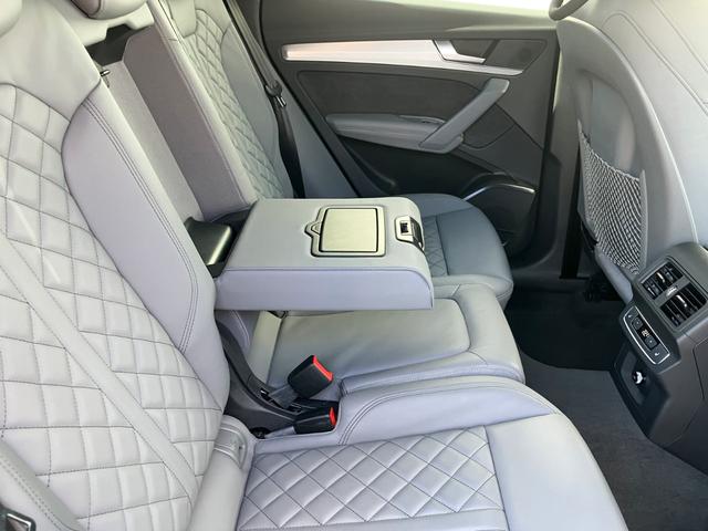 Ｑ５スポーツバック ４０ＴＤＩクワトロ　Ｓライン　Ｓ　ｌｉｎｅ　ｐｌｕｓ　パッケージ　アーティフィシャルインテリアレザー　アシスタンスパッケージ　ファインナッパレザー　マトリクスＯＬＥＤリヤコンビネーションライト／ダイナミックターンインディケーター（69枚目）