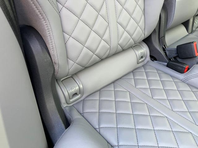 Ｑ５スポーツバック ４０ＴＤＩクワトロ　Ｓライン　Ｓ　ｌｉｎｅ　ｐｌｕｓ　パッケージ　アーティフィシャルインテリアレザー　アシスタンスパッケージ　ファインナッパレザー　マトリクスＯＬＥＤリヤコンビネーションライト／ダイナミックターンインディケーター（71枚目）