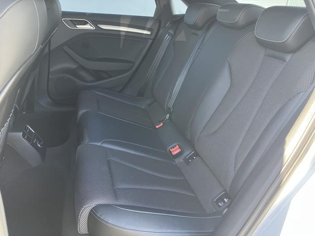 �A�E�f�B�F�蒆�ÎԂ͐V�ԓo�^����P�Q�N�ȓ��̃f�B�[���[�Ԃ��A�_���������܂��B�`��������m��s���������K�f�B�[���[�����I���������i���̎Ԃ��������͂����܂�