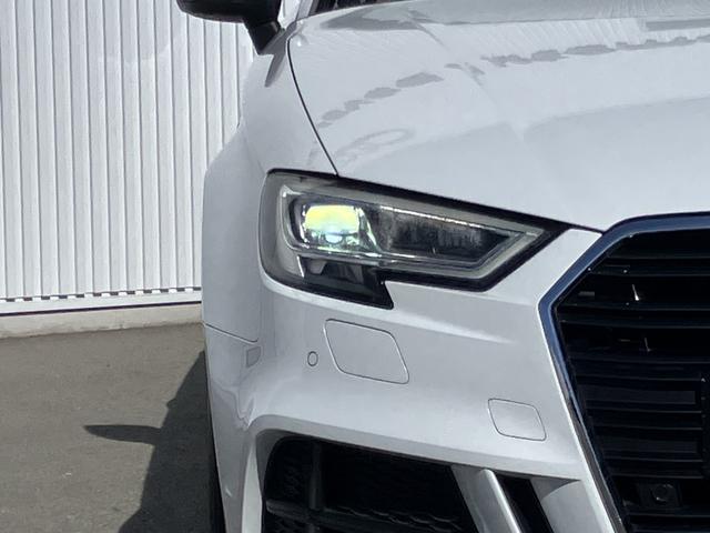 �C���e���A�̓u���b�N����Ƃ��������ɂȂ��Ă���܂��B�O���̗��Ȃ��h�C�c�Ԃ炵�������ł��B