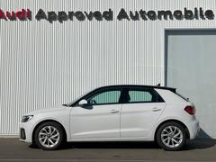 �����ή����뤳�Ȥʤ������Ĥλ���⿧�����뤳�ȤΤʤ��𡹤�����������Ĺ��ǯ���ФƤ�������̥��Ū�Ǥ���³���롣���Ρ֥�����쥹���������פ��������Υǥ�����ů�ؤǤ��� 4