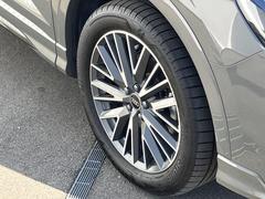 ���ݡ��ƥ������ľ��ʤʥǥ�����Υ���ߥۥ����롣 7