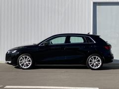 �����ή����뤳�Ȥʤ������Ĥλ���⿧�����뤳�ȤΤʤ��𡹤�����������Ĺ��ǯ���ФƤ�������̥��Ū�Ǥ���³���롣���Ρ֥�����쥹���������פ��������Υǥ�����ů�ؤǤ��� 3