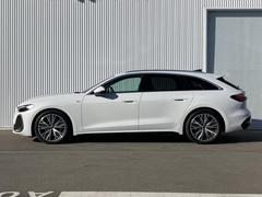 ��䥵���ɥ�����ɡ��θ����˾����ʻ��ѷ�������ߤ����֣��饤�ȥ���ӥ�פ⡢��ǽ����������ξΩ���������������ħŪ�ʥǥ�����Ǥ��� 3