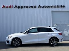 ���ܿͥǥ����ʡ���ȯ�Ƥˤ�äƣ�������ǯ������Ѥ���Ƥ��롢�֥��󥰥�ե졼�॰���ס��Ҥ��ܤǣ������Ȥ狼���ħŪ�ʥǥ�����ϣ������Υ֥��ɥ��᡼�����Ω���Ƥ��ޤ��� 3