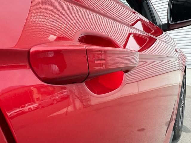 ポロＧＴＩ ベースグレード　スポーツセレクトＰＫＧ　ＬＥＤマトリックスヘッドライト　１８インチＡＷ　ＡＣＣ　トラベルアシスト　デジタルメーター　Ａｐｐ－Ｃｏｎｎｅｃｔ　ワイヤレスチャージ　ブラインドスポット　レーンキープアシスト（20枚目）