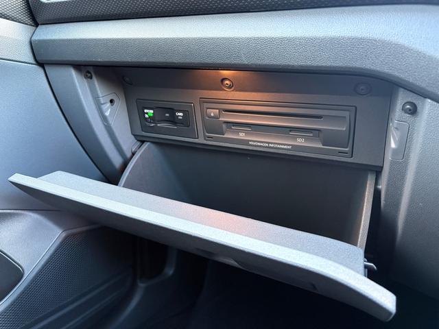 ����ȑO�̃O���[�u�{�b�N�X���ɂd�s�b�ԍڊ�A�b�c�^�c�u�c�����[����Ă��܂��B