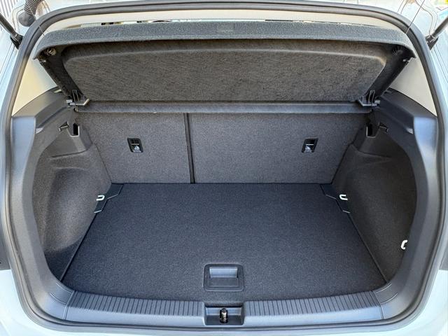 �X�N�G�A��̃��Q�b�W���[���̓f�b�h�X�y�[�X���ɗ͔r�����A�����ł������̉ו����ڂ�����悤�݌v����Ă��܂��B