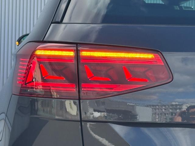 �k�d�c�e�[�������v�i�_�C�i�~�b�N�^�[���C���W�P�[�^�[�t���j�����I�Ȕz���p�^�[���ɂ���Č㑱�Ԃ���̎��F�������܂�A����̒Ǔ˂̊댯�����y�����܂��B