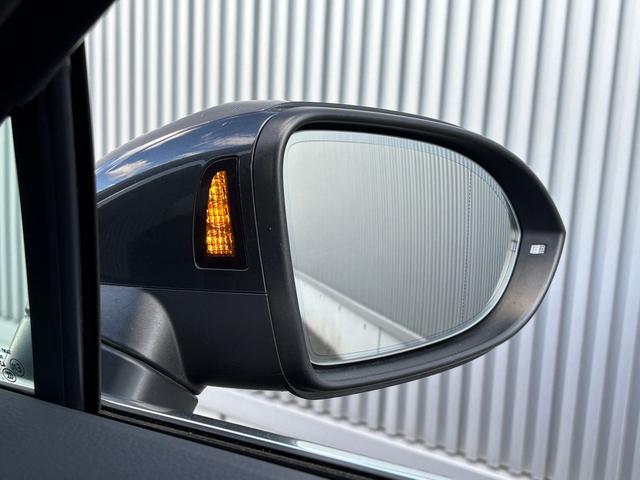 ������p���m�@�\�B������p�]�[���̎ԗ������m����ƃ~���[��[�̃C���W�P�[�^�[���_�����A���S�ȎԐ��ύX���T�|�[�g���܂��B