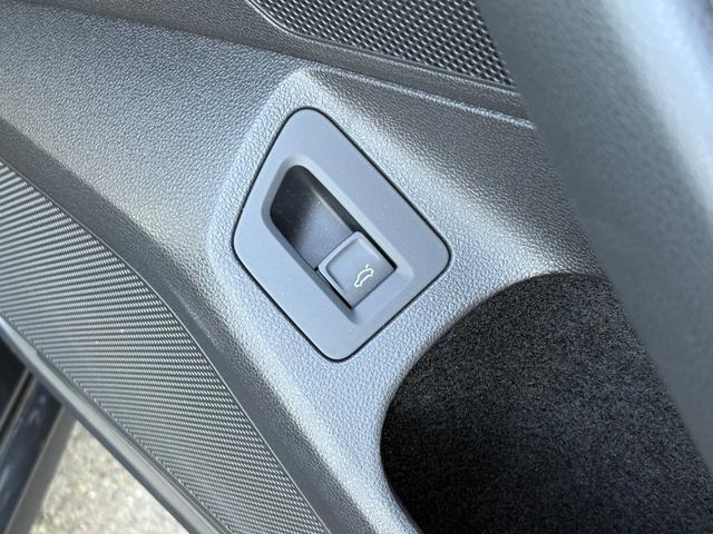 �����Q�[�g�͉^�]�ȃh�A�̃X�C�b�`�ŊJ�\�B���֐��̍��������ł��B