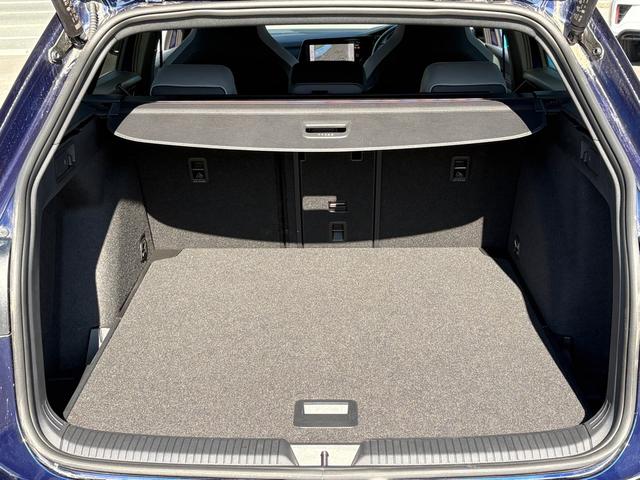 �X�e�[�V�������S���Ȃ�ł͂̉��s���̂��郉�Q�b�W���[���B�f�b�h�X�y�[�X���ɗ͔r�����A�����ł������̉ו���ύڂł���悤�݌v����Ă��܂��B