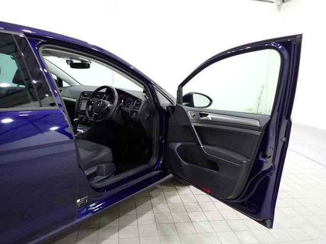 TDIコンフォートライン マイスター 認定中古車 ディーゼル LEDヘッドライト 純正ナビ バックカメラ ETC 駐車支援 パーキングセンサー ACC Bluetooth(12枚目)