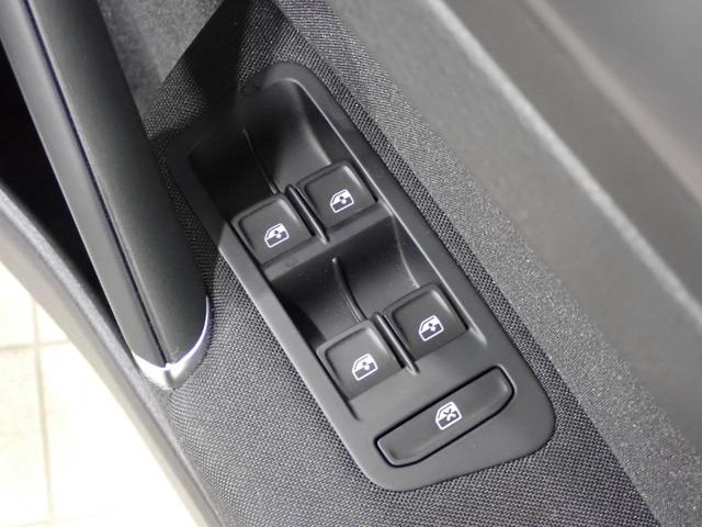 TDIコンフォートライン マイスター 認定中古車 ディーゼル LEDヘッドライト 純正ナビ バックカメラ ETC 駐車支援 パーキングセンサー ACC Bluetooth(14枚目)