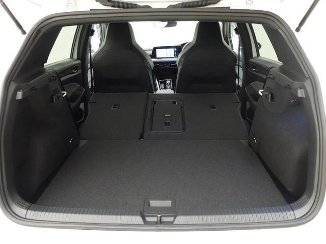ゴルフ ＴＤＩ　Ｒライン　プラチナムエディション　認定中古車　ディーゼル　特別仕様車　ＩＱ．ＬＩＧＨＴ　純正ナビ　バックカメラ　液晶メーター　デイライト　Ａｐｐ－Ｃｏｎｎｅｃｔ　ＥＴＣ　トラベルアシスト　シートヒーター　Ｂｌｕｅｔｏｏｔｈ　ＡＣＣ（60枚目）