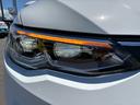 LEDマトリックスヘッドライト「IQ.LIGHT」フロントカメラで対向車や先行車を検知し、マトリックスモジュールに搭載されたLEDを個別に制御することで最適な配光を実現。
