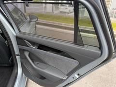 運転席側からの視線です。 6