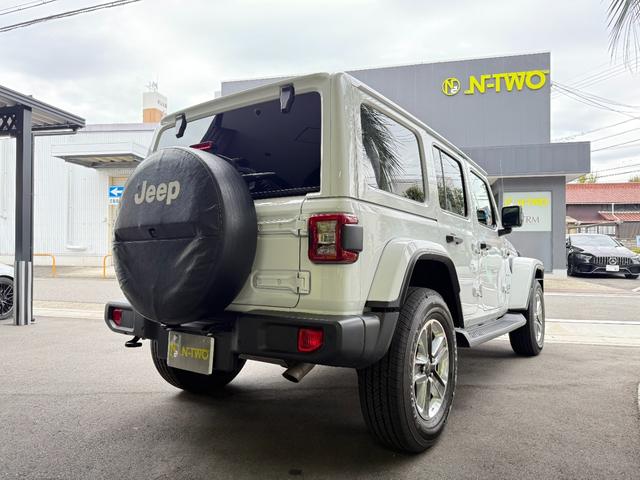 ジープ・ラングラーアンリミテッド サハラ アンリミテッドサハラ3.6L4WD AppleCarPlay対応 ベージュレザー スペアキー有 シートヒーター アダプティブクルーズコントロール 純正アルミホイール18インチ ETC2.0 ドラレコ(8枚目)