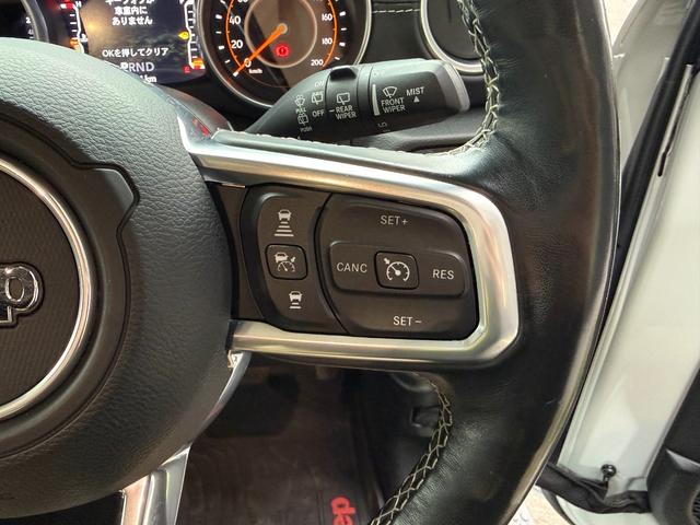 ジープ・ラングラーアンリミテッド サハラ アンリミテッドサハラ3.6L4WD AppleCarPlay対応 ベージュレザー スペアキー有 シートヒーター アダプティブクルーズコントロール 純正アルミホイール18インチ ETC2.0 ドラレコ(21枚目)