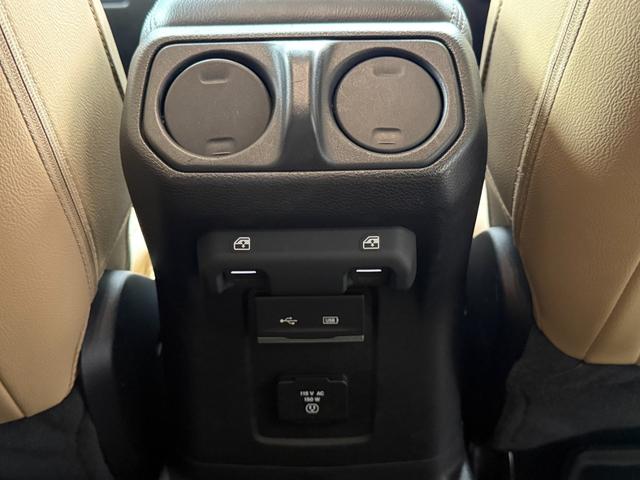ジープ・ラングラーアンリミテッド サハラ アンリミテッドサハラ3.6L4WD AppleCarPlay対応 ベージュレザー スペアキー有 シートヒーター アダプティブクルーズコントロール 純正アルミホイール18インチ ETC2.0 ドラレコ(30枚目)