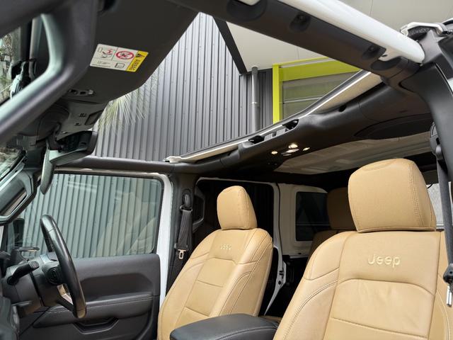ジープ・ラングラーアンリミテッド サハラ アンリミテッドサハラ3.6L4WD AppleCarPlay対応 ベージュレザー スペアキー有 シートヒーター アダプティブクルーズコントロール 純正アルミホイール18インチ ETC2.0 ドラレコ(39枚目)