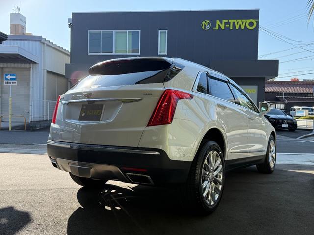 キャデラックXT5クロスオーバー プラチナム サンルーフ ベージュセミアニリンレザーシート ワンオーナー Apple Car Play対応 BOSEサラウンドサウンド デジタルインナーミラー ドライブレコーダー ETC(8枚目)