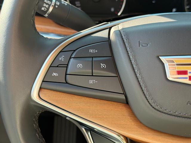 キャデラックXT5クロスオーバー プラチナム サンルーフ ベージュセミアニリンレザーシート ワンオーナー Apple Car Play対応 BOSEサラウンドサウンド デジタルインナーミラー ドライブレコーダー ETC(21枚目)