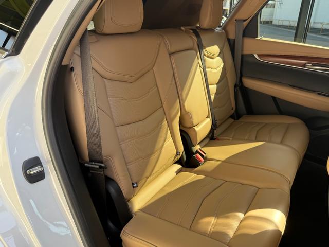 キャデラックXT5クロスオーバー プラチナム サンルーフ ベージュセミアニリンレザーシート ワンオーナー Apple Car Play対応 BOSEサラウンドサウンド デジタルインナーミラー ドライブレコーダー ETC(41枚目)