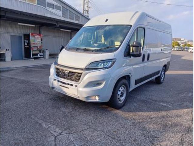 デュカト 　新車　正規ディーラー車　全長５４１ｃｍ　全幅２１０ｃｍ　全高２５２ｃｍ２．２Ｌディーゼルターボエンジン　トルクコンバーター式９速ＡＴ　国内純正ナビ　ＥＴＣ２．０　カープレイ搭載（4枚目）