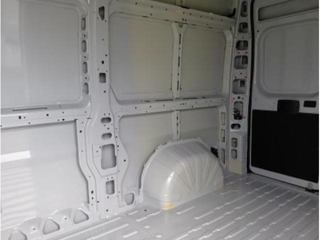 デュカト 　新車　正規ディーラー車　全長５４１ｃｍ　全幅２１０ｃｍ　全高２５２ｃｍ２．２Ｌディーゼルターボエンジン　トルクコンバーター式９速ＡＴ　国内純正ナビ　ＥＴＣ２．０　カープレイ搭載（55枚目）