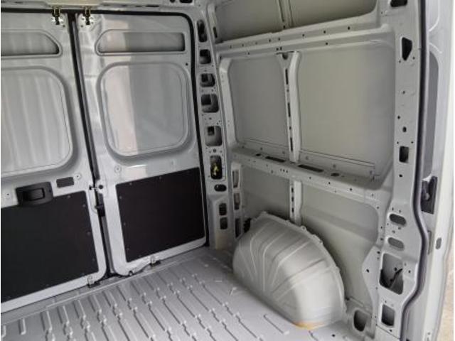 デュカト 　新車　正規ディーラー車　全長５４１ｃｍ　全幅２１０ｃｍ　全高２５２ｃｍ２．２Ｌディーゼルターボエンジン　トルクコンバーター式９速ＡＴ　国内純正ナビ　ＥＴＣ２．０　カープレイ搭載（58枚目）