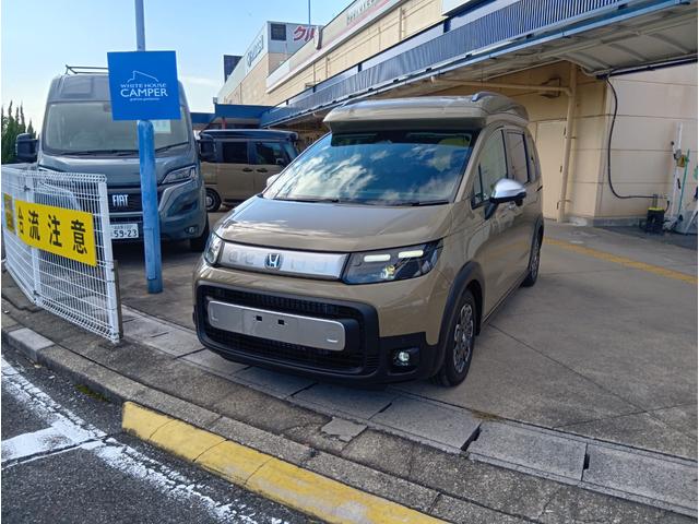 フリード ｅ：ＨＥＶクロスター　新車／キャンピングカー／ホワイトハウスキャンパー／ＰＯＰＵＰ／ポップアップ／車中泊／ＦＦヒーター／回転シート（22枚目）