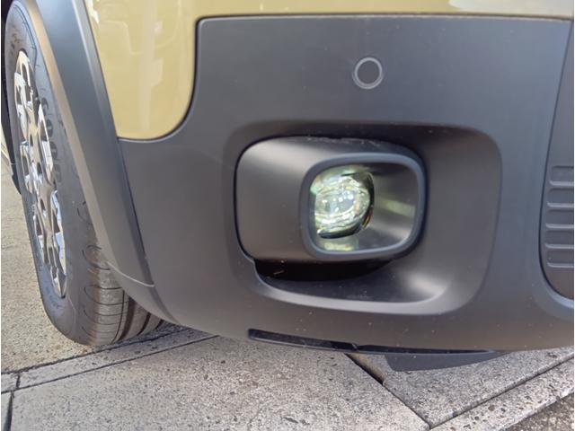 フリード ｅ：ＨＥＶクロスター　新車／キャンピングカー／ホワイトハウスキャンパー／ＰＯＰＵＰ／ポップアップ／車中泊／ＦＦヒーター／回転シート（28枚目）