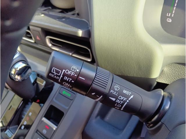 フリード ｅ：ＨＥＶクロスター　新車／キャンピングカー／ホワイトハウスキャンパー／ＰＯＰＵＰ／ポップアップ／車中泊／ＦＦヒーター／回転シート（38枚目）