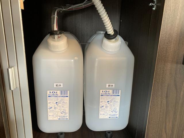 ハイエースバン ＳロングワイドＤＸ　ＧＬパッケージ　ハイエースキャンパー／ホワイトハウスキャンパー製／ＦＲＰオリジナＰＯＰ　ＵＰルーフ＆テント／ギャレー／４０Ｌ冷蔵庫／カセットコンロ＆コンパクトシンク／ＣＴＥＫ昇圧走行充電システム／フライスクリーン（26枚目）